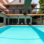 Starfield Golf Pool Villa