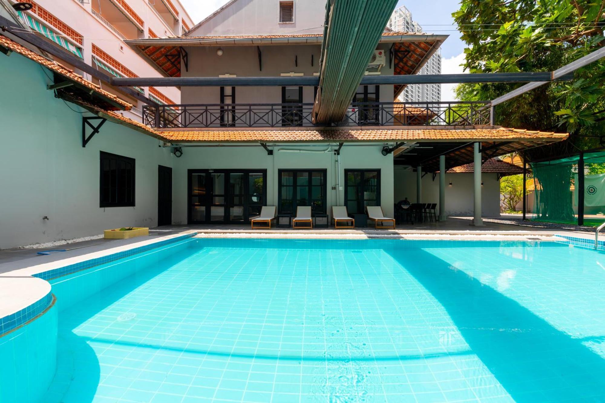 Starfield Golf Pool Biệt thự TP. Hồ Chí Minh