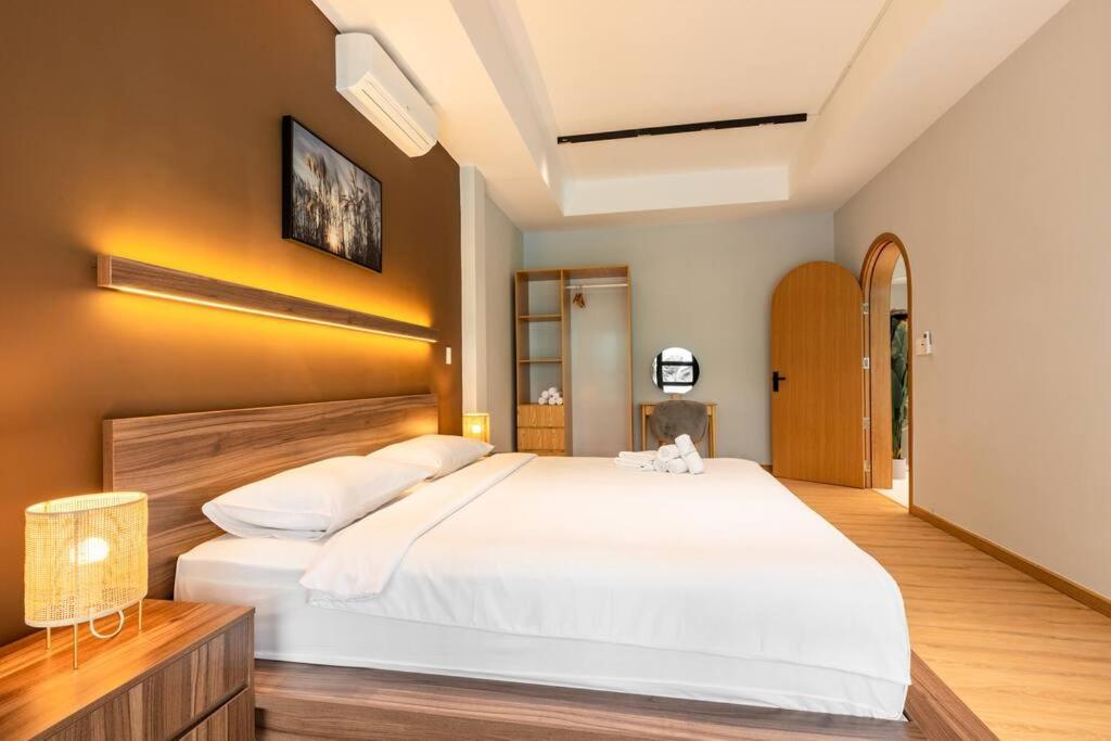 Biệt thự Starfield Golf Pool TP. Hồ Chí Minh