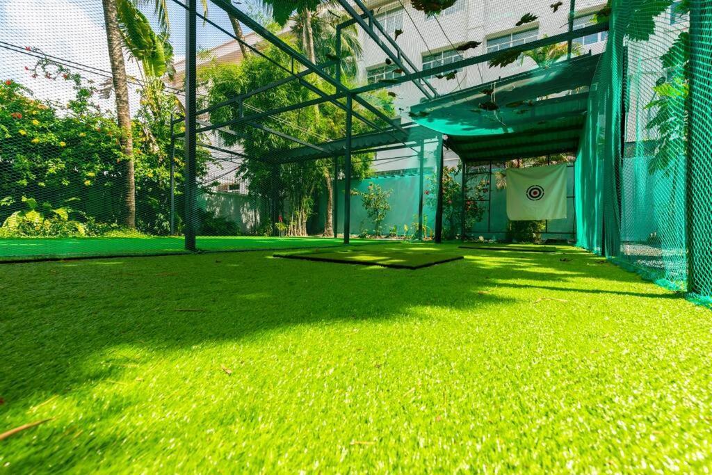 Starfield Golf Pool * TP. Hồ Chí Minh