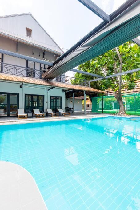 Starfield Golf Pool