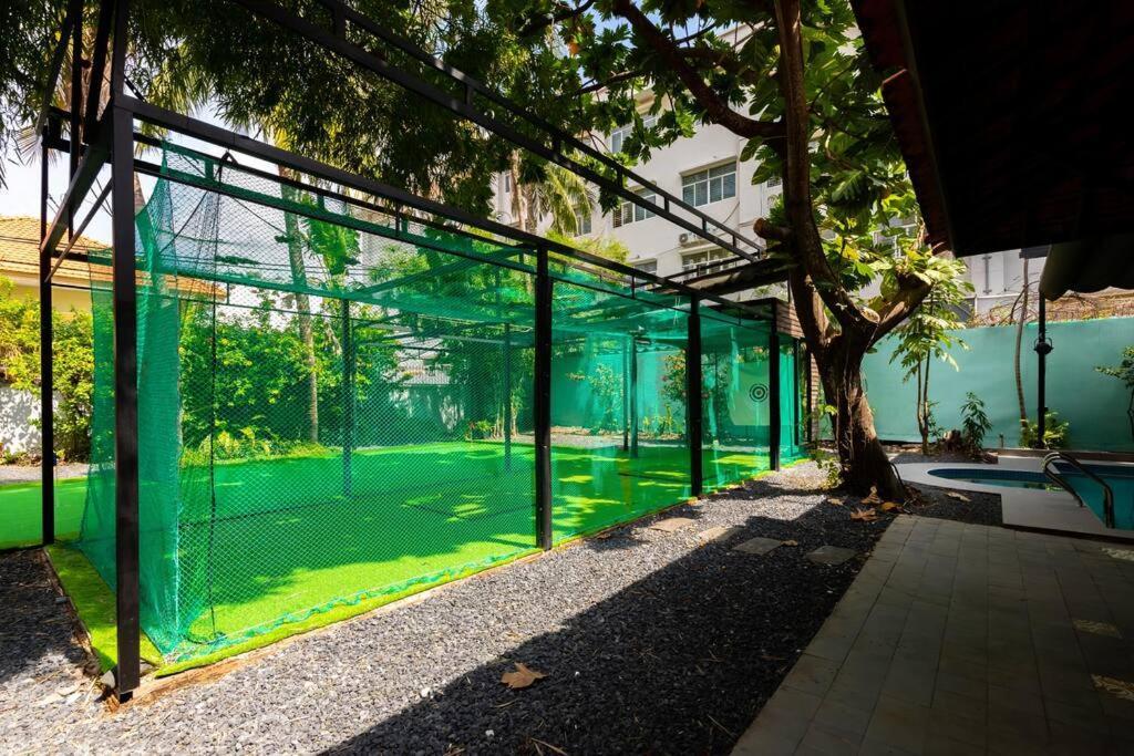 Starfield Golf Pool