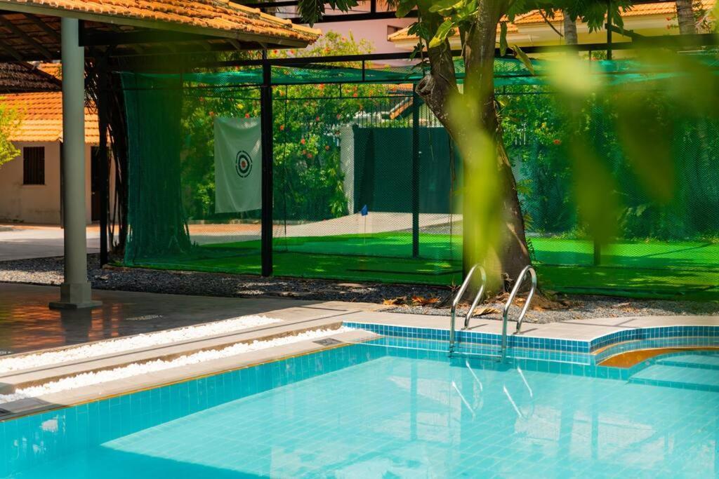 Starfield Golf Pool TP. Hồ Chí Minh