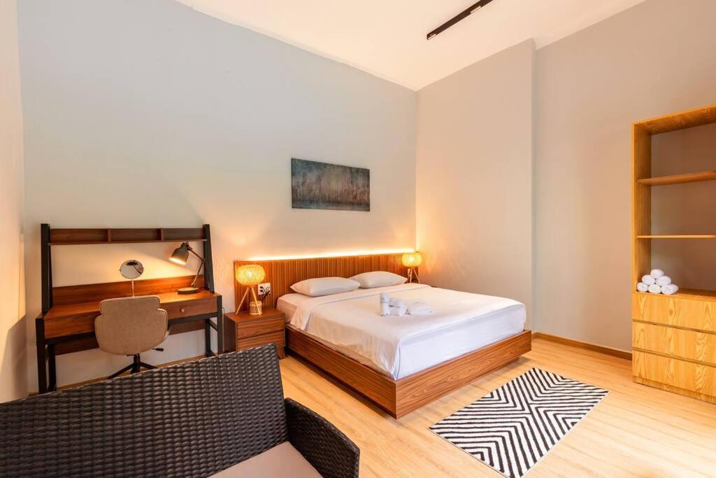 Starfield Golf Pool Biệt thự *