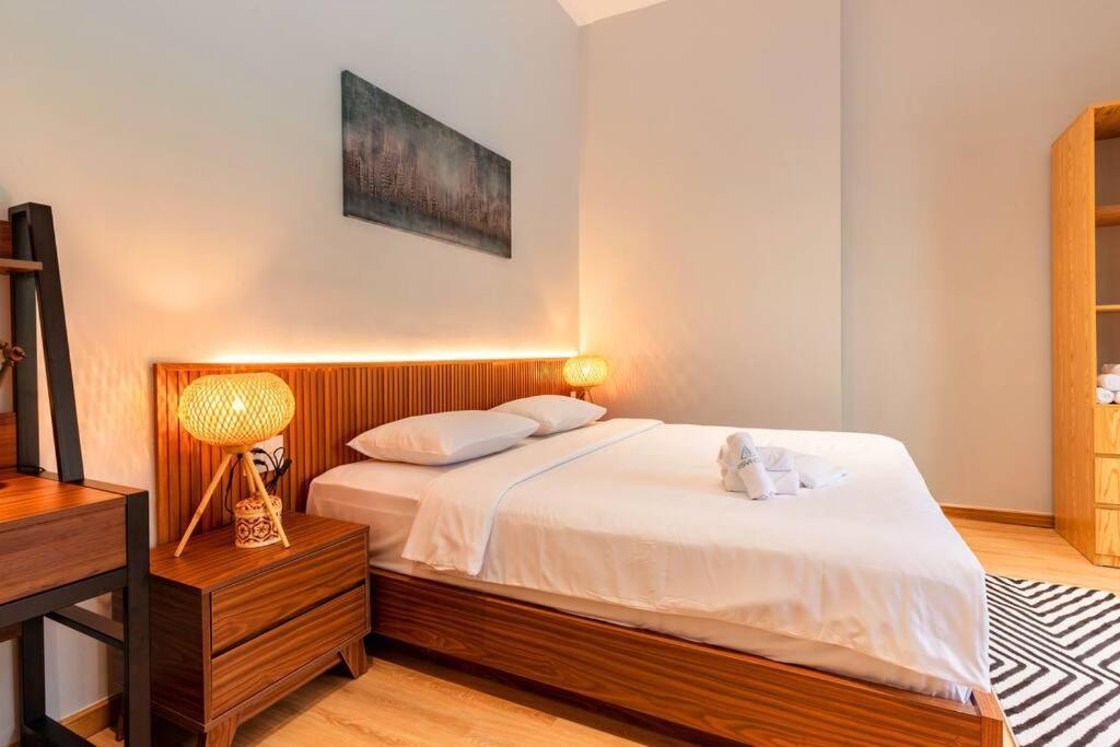 Starfield Golf Pool Villa
